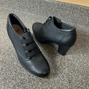 Clarks Collection Shoe Comfort Block Heel Womens 6.5M Black Leather Classic Pump